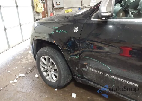 2016 Jeep Grand Cherokee Overland z USA, uszkodzony, nr VIN 1C4RJFCG2GC350917